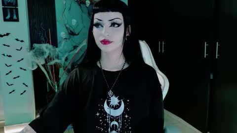 madison_jacksonn online show from January 16, 9:19 pm