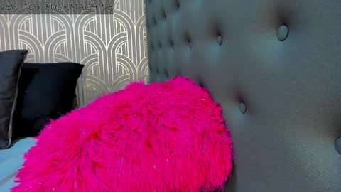   online show from February 22, 1:33 am