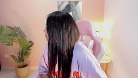 madison montes online show from December 3, 8:00 am