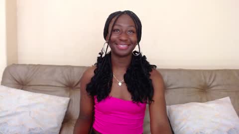 Snapshot of madison_mooney chatting on December 27, 12:45 pm Madison online show from December 27, 12:45 pm