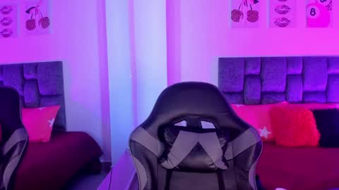 Madison Rosee online show from April 15, 1:34 am