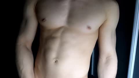 Snapshot of madisonboy2 chatting on January 31, 10:41 pm madisonboy2 online show from January 31, 10:41 pm