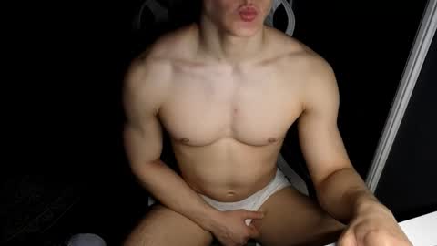 madisonboy2 online show from March 20, 9:41 pm