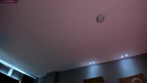 Maddi Collins online show from February 20, 11:32 am