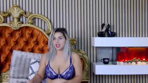 madisonrusso online show from October 23, 7:40 am