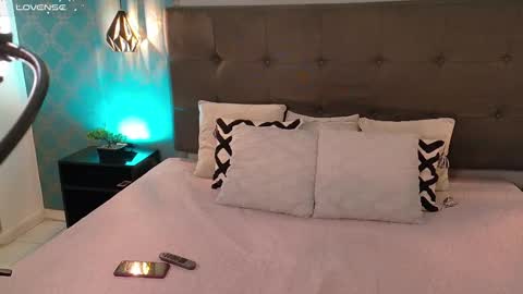 Madison Smith online show from February 11, 9:25 pm