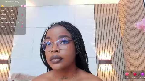 Snapshot of madissonlopez chatting on June 29, 8:09 pm Madisson Lopez online show from June 29, 8:09 pm