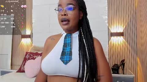 Snapshot of madissonlopez chatting on June 30, 9:38 pm Madisson Lopez online show from June 30, 9:38 pm