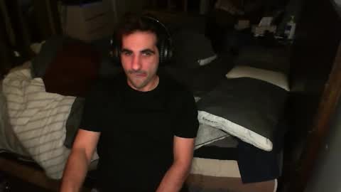 Guigui online show from February 17, 11:11 pm