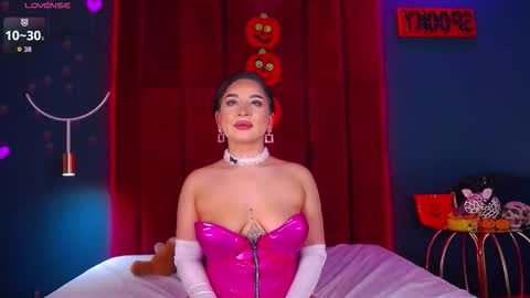 MadyLuxx online show from October 31, 8:21 pm