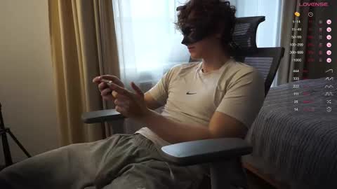 Mike XMaestro 3369 online show from October 9, 12:03 pm