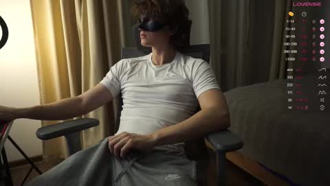 Mike XMaestro 3369 online show from November 1, 6:21 pm