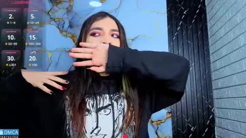 maevekuro online show from February 5, 3:00 am