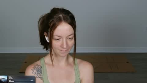 Mae online show from April 15, 12:39 am