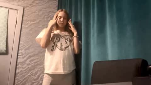 Sara online show from March 27, 9:10 am