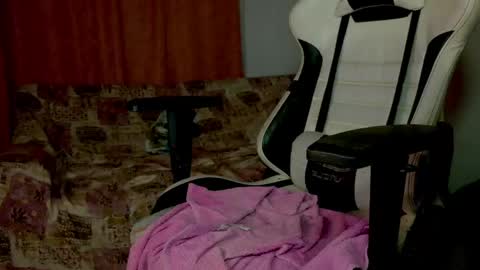 Snapshot of mafecito24 chatting on April 26, 10:35 am mafecito24 online show from April 26, 10:35 am