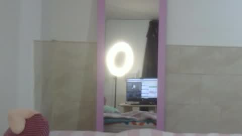 Snapshot of maferchavez88 chatting on March 2, 10:44 am maferchavez88 online show from March 2, 10:44 am