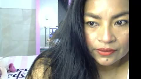 Snapshot of maferchavez88 chatting on May 24, 9:42 pm maferchavez88 online show from May 24, 9:42 pm
