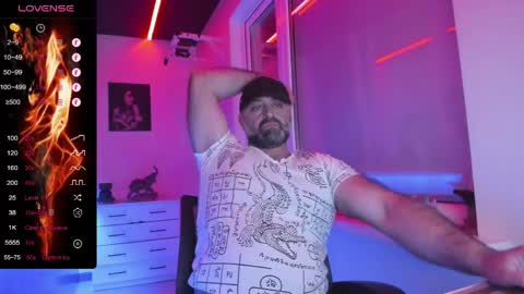 Magabear online show from June 2, 8:00 pm