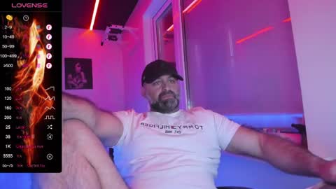 Magabear online show from June 4, 9:37 am