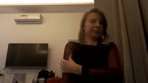 Margaret online show from November 14, 5:44 pm