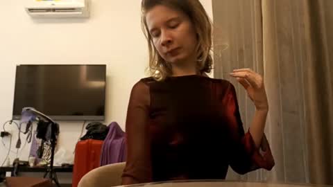 Margaret online show from December 3, 6:39 pm