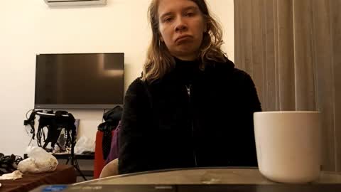 Margaret online show from December 15, 4:33 pm