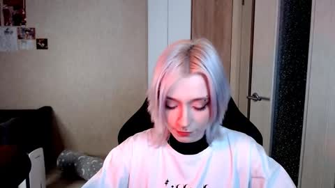 Sophia online show from November 30, 2:32 pm