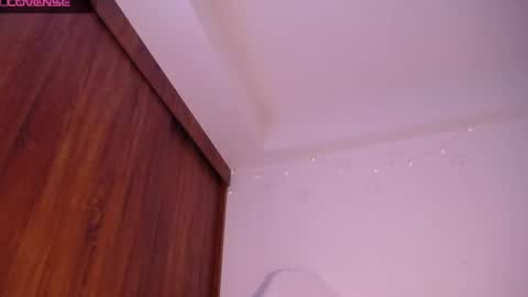 maggie online show from December 18, 7:52 pm