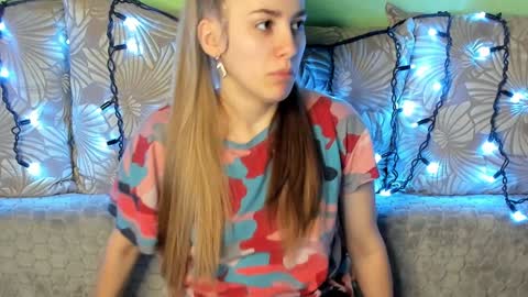 Maggie online show from February 1, 3:41 am