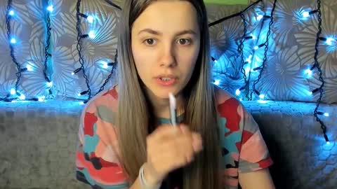 Maggie online show from February 19, 4:55 am