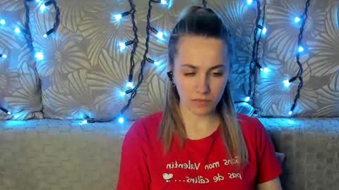 Maggie online show from April 16, 12:44 am