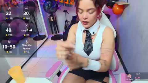 Maggy online show from October 31, 6:20 pm