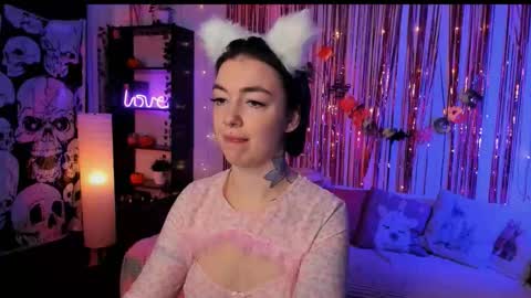 Magic Allie online show from October 27, 7:51 pm