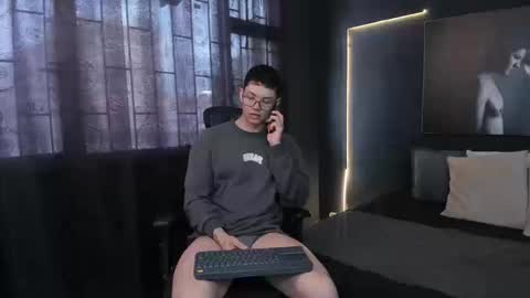 Damian Rivers online show from September 24, 8:34 pm