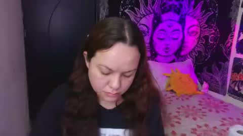 Snapshot of magic_clairewitch chatting on June 28, 11:55 pm Claire online show from June 28, 11:55 pm