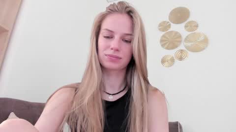 Alice  online show from November 7, 11:21 am