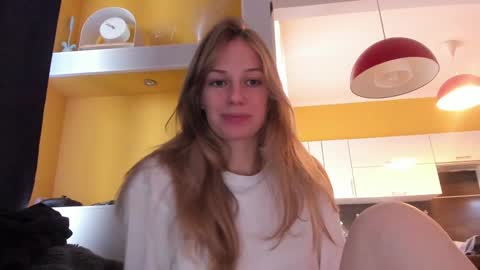 Alice  online show from November 8, 11:10 am