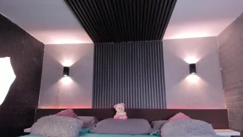 Snapshot of magic_marg chatting on January 14, 10:36 pm Marge online show from January 14, 10:36 pm