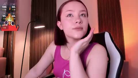 Snapshot of magic_vera chatting on July 28, 5:14 am Vera online show from July 28, 5:14 am