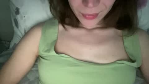 Snapshot of magicgirl50053 chatting on February 9, 2:54 pm magicgirl50053 online show from February 9, 2:54 pm