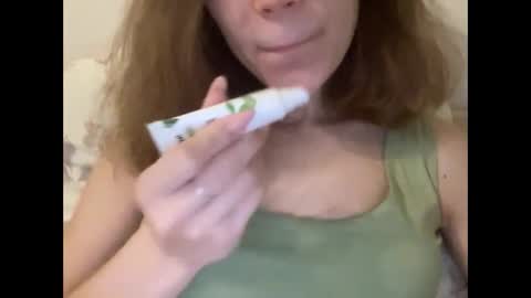 Snapshot of magicgirl50053 chatting on February 11, 3:50 pm magicgirl50053 online show from February 11, 3:50 pm