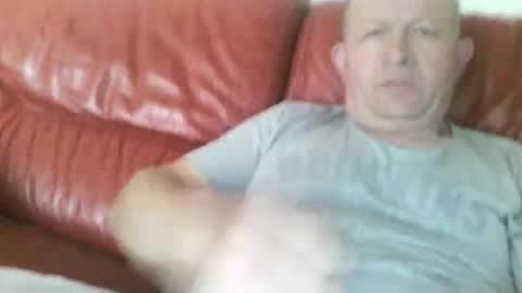 magicman250 online show from April 28, 5:34 am