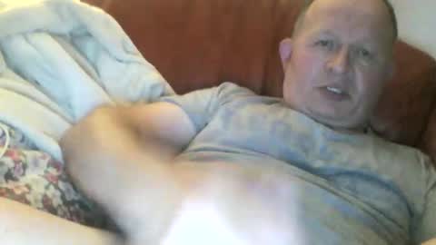 Snapshot of magicman250 chatting on June 10, 10:19 pm magicman250 online show from June 10, 10:19 pm