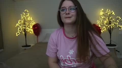 Emily online show from February 28, 7:05 am