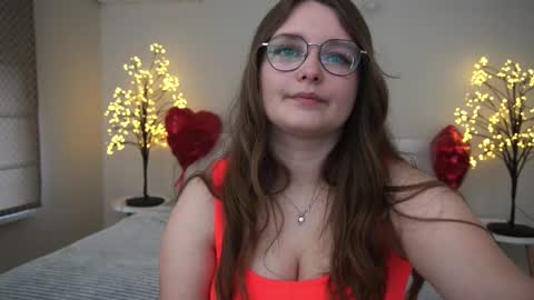 Emily online show from March 11, 7:04 am