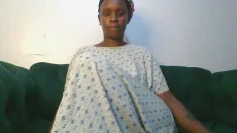 magicbabe online show from April 26, 6:27 pm