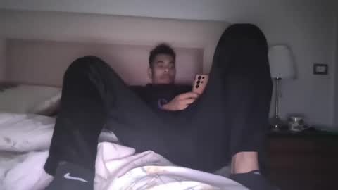 Snapshot of magicsempai chatting on December 9, 3:00 pm Magicsempai online show from December 9, 3:00 pm