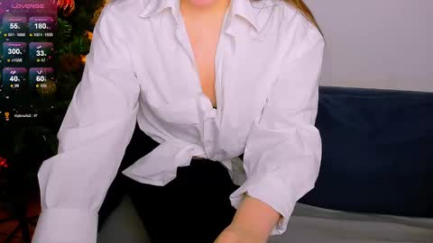 Jade online show from January 24, 4:06 pm