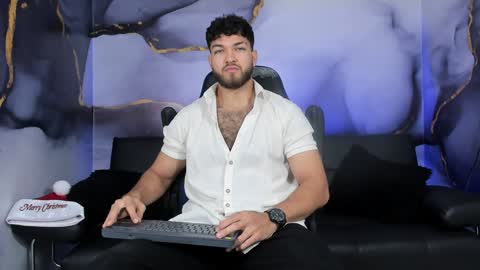 Snapshot of magnus_77 chatting on December 31, 11:09 am PRINCE online show from December 31, 11:09 am